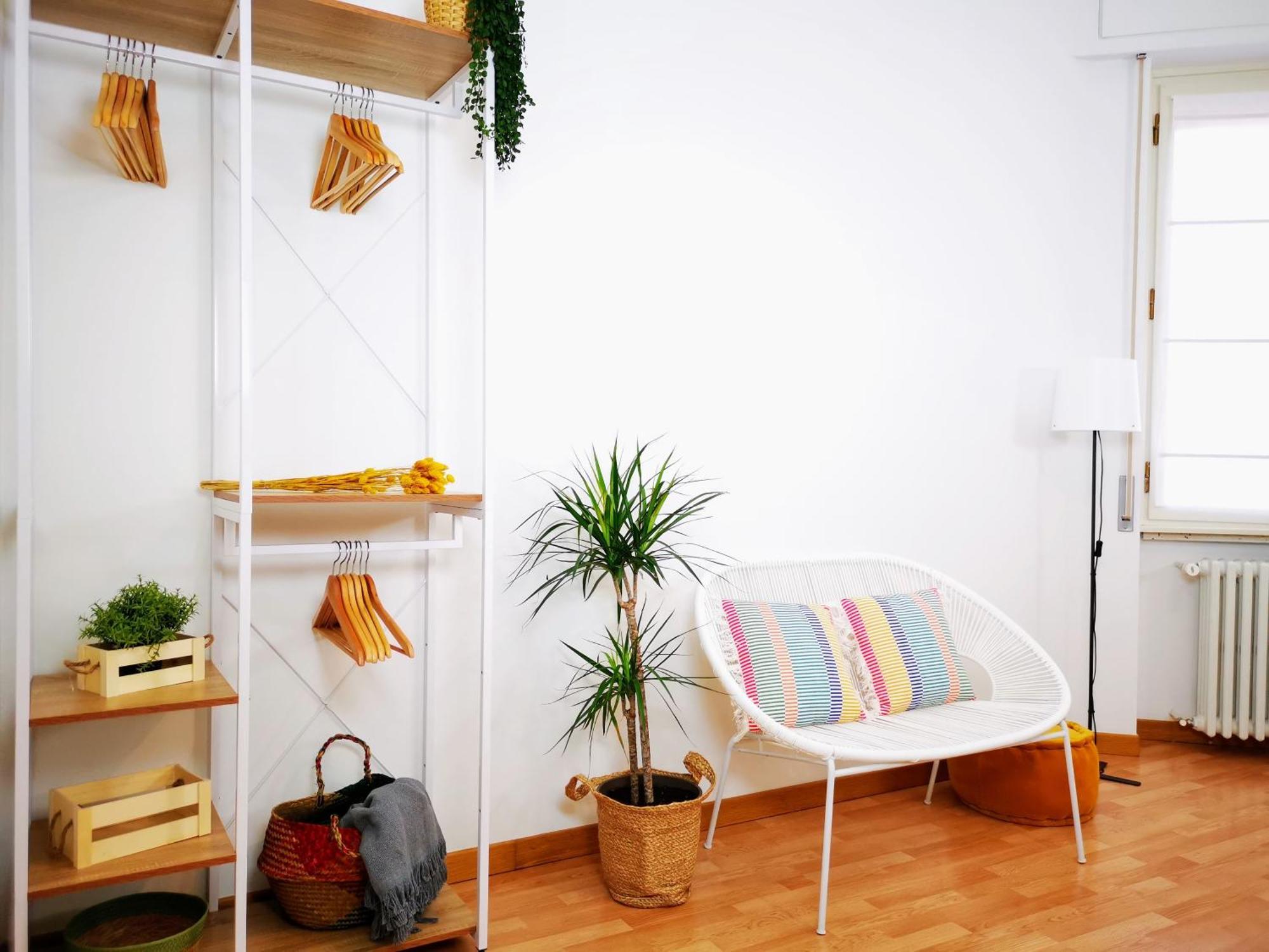 Spacious Apartment 50 Meters From The Metro Milano Ngoại thất bức ảnh